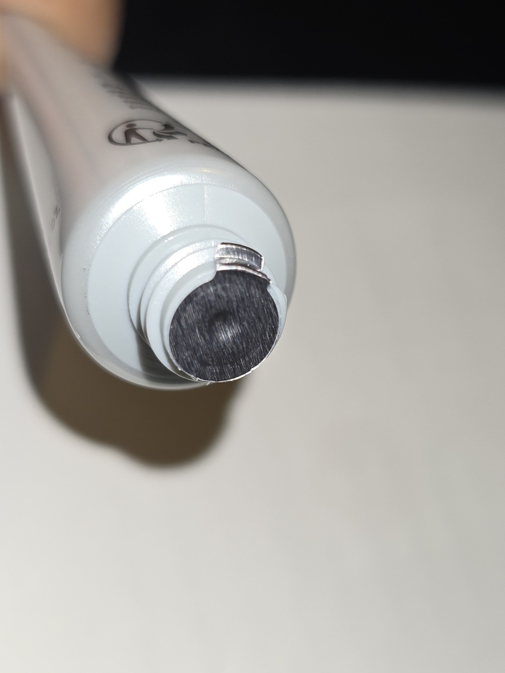 Peter Thomas Roth No-Filter Primer - Picture 4 of 4